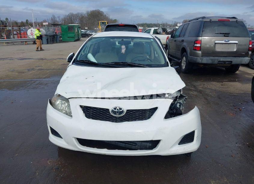 Photo 12 of 2010 Toyota Corolla LE (VIN 1NXBU4EE0AZ241734)