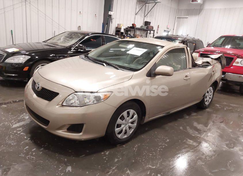 Photo 2 of 2010 Toyota Corolla LE (VIN 1NXBU4EE0AZ271333)