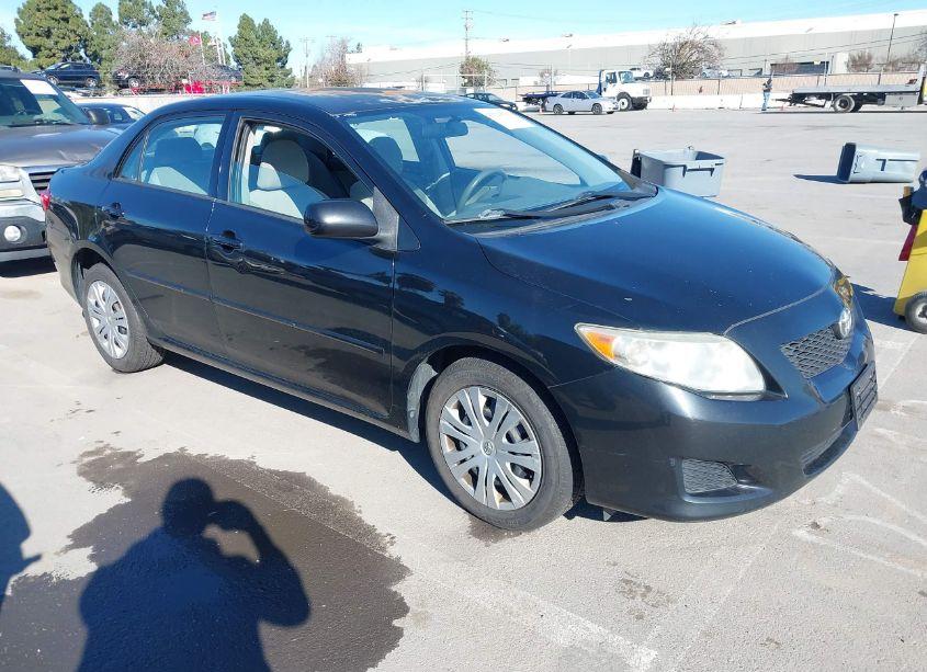 2010 Toyota Corolla LE (VIN 1NXBU4EE0AZ287337) main photo