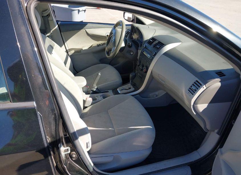 Photo 5 of 2010 Toyota Corolla LE (VIN 1NXBU4EE0AZ287337)