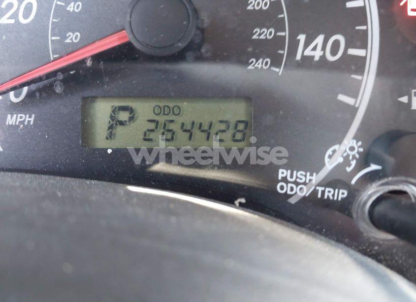 Photo 12 of 2010 Toyota Corolla LE (VIN 1NXBU4EE0AZ294515)