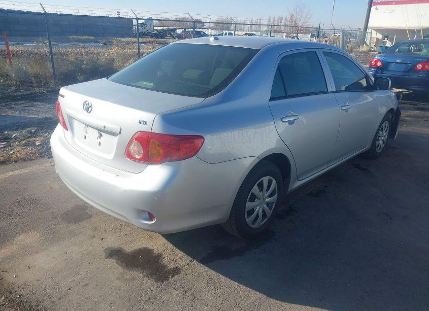 Photo 4 of 2010 Toyota Corolla LE (VIN 1NXBU4EE0AZ308428)