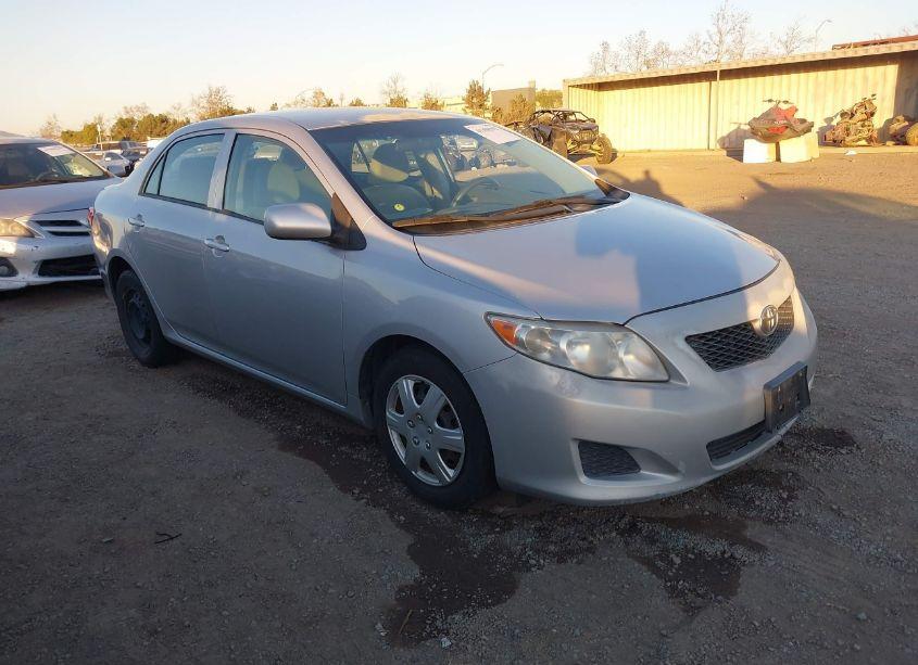 2010 Toyota Corolla LE (VIN 1NXBU4EE0AZ314620) main photo