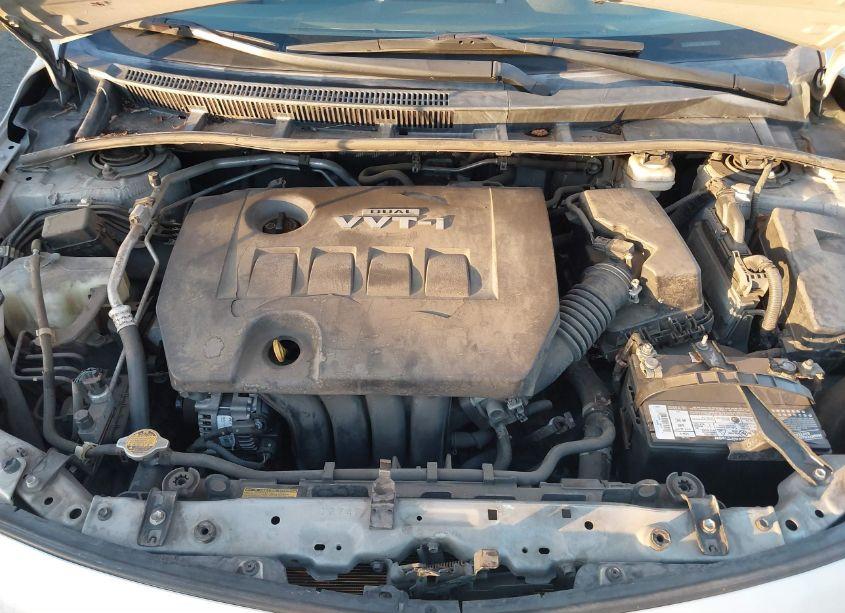 Photo 10 of 2010 Toyota Corolla LE (VIN 1NXBU4EE0AZ314620)