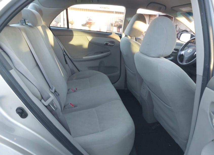 Photo 8 of 2010 Toyota Corolla LE (VIN 1NXBU4EE0AZ314620)