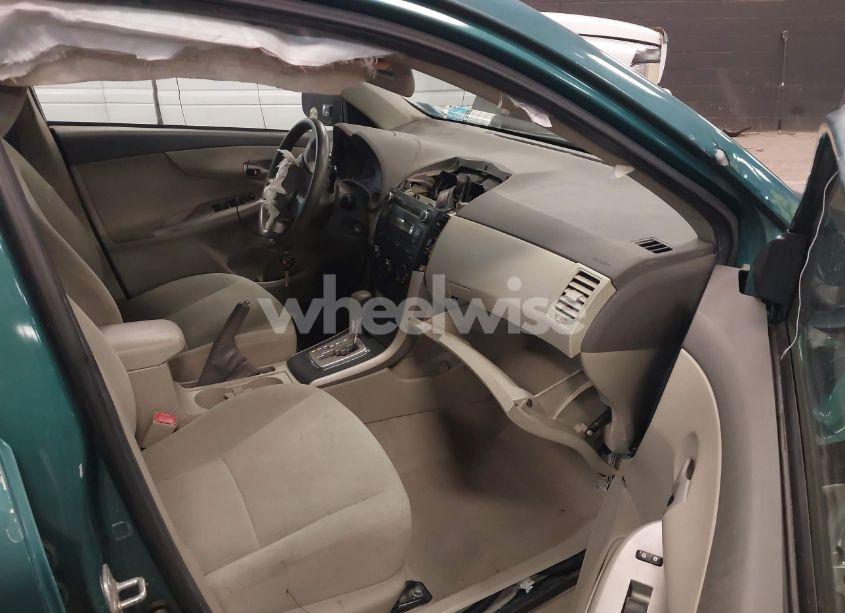 Photo 5 of 2010 Toyota Corolla LE (VIN 1NXBU4EE0AZ330462)