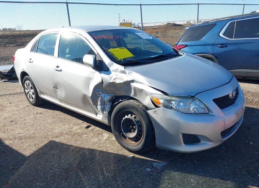 2010 Toyota Corolla LE (VIN 1NXBU4EE0AZ343776) main photo