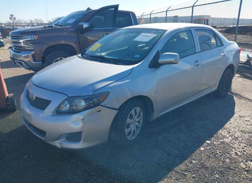 Photo 2 of 2010 Toyota Corolla LE (VIN 1NXBU4EE0AZ343776)