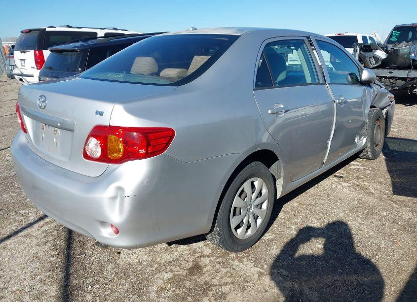 Photo 4 of 2010 Toyota Corolla LE (VIN 1NXBU4EE0AZ343776)