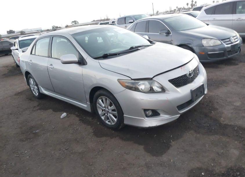 2010 Toyota Corolla S (VIN 1NXBU4EE0AZ370637) main photo