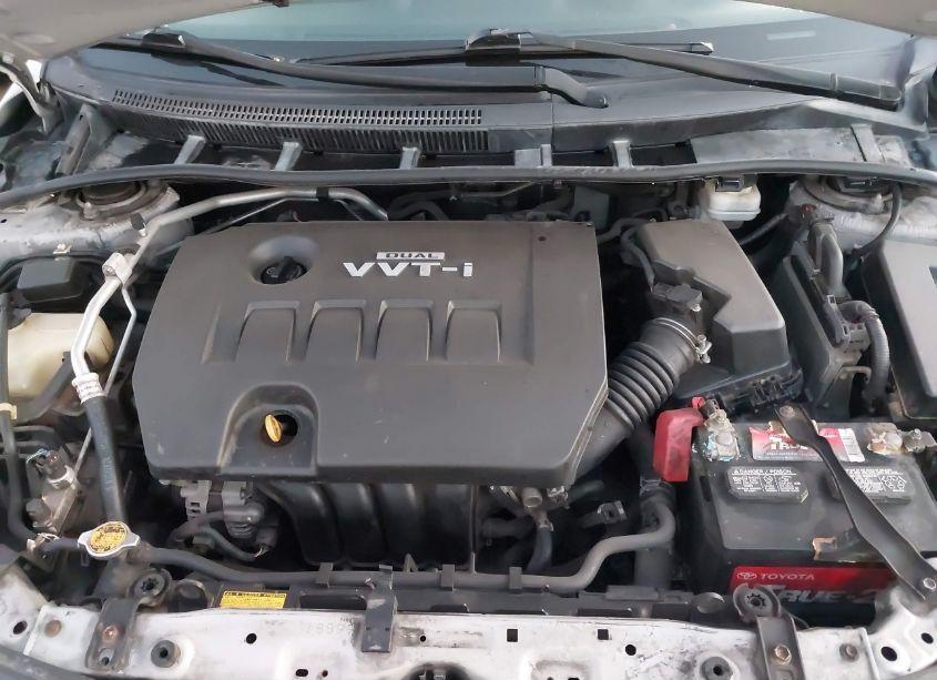 Photo 10 of 2010 Toyota Corolla S (VIN 1NXBU4EE0AZ370637)