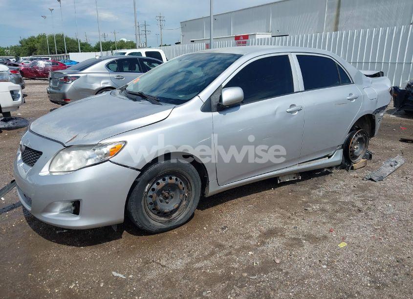 Photo 2 of 2010 Toyota Corolla LE (VIN 1NXBU4EE0AZ382268)