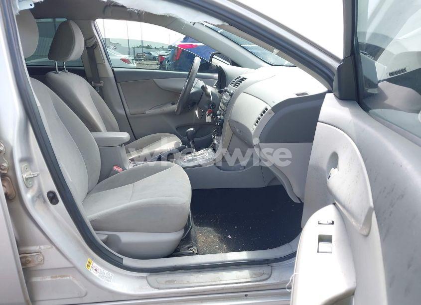 Photo 5 of 2010 Toyota Corolla LE (VIN 1NXBU4EE0AZ382268)