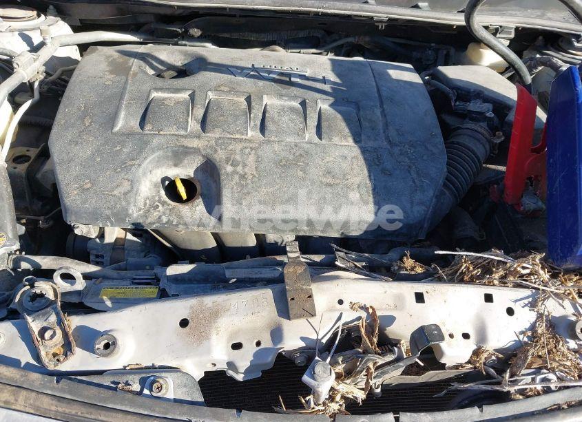 Photo 10 of 2010 Toyota Corolla LE (VIN 1NXBU4EE1AZ168017)