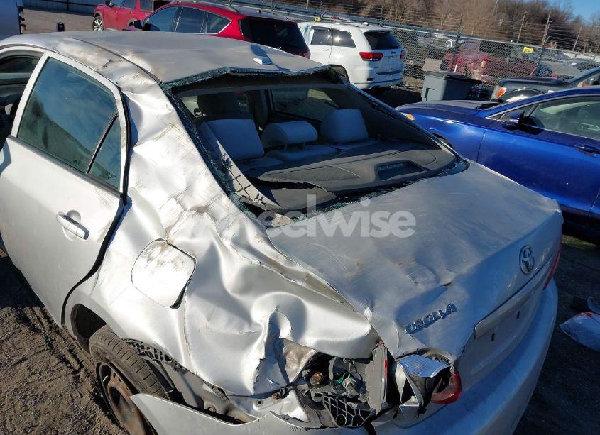 Photo 6 of 2010 Toyota Corolla LE (VIN 1NXBU4EE1AZ168017)