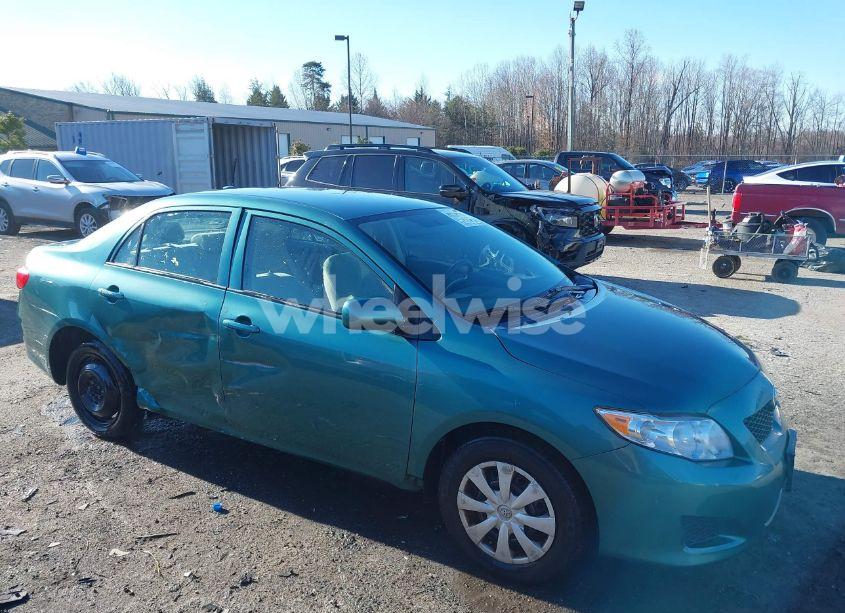2010 Toyota Corolla LE (VIN 1NXBU4EE1AZ173945) main photo
