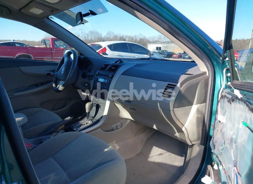 Photo 5 of 2010 Toyota Corolla LE (VIN 1NXBU4EE1AZ173945)