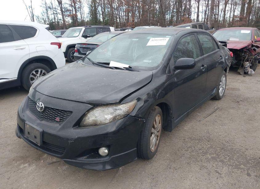 Photo 2 of 2010 Toyota Corolla S (VIN 1NXBU4EE1AZ176294)