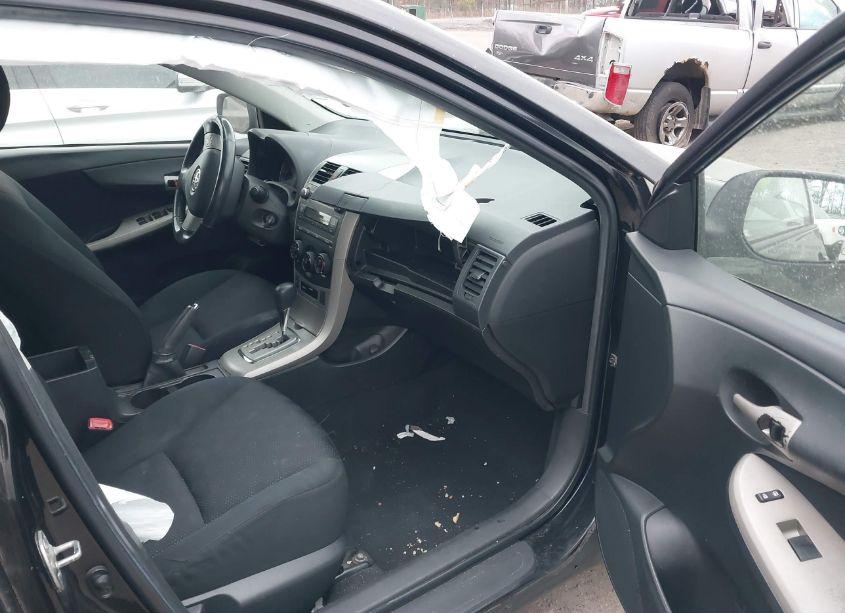 Photo 5 of 2010 Toyota Corolla S (VIN 1NXBU4EE1AZ176294)