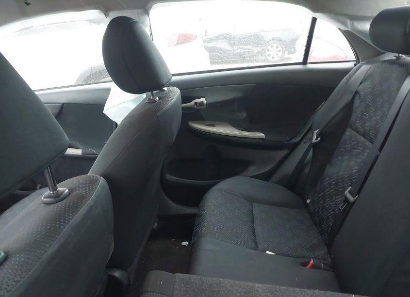 Photo 8 of 2010 Toyota Corolla S (VIN 1NXBU4EE1AZ176294)