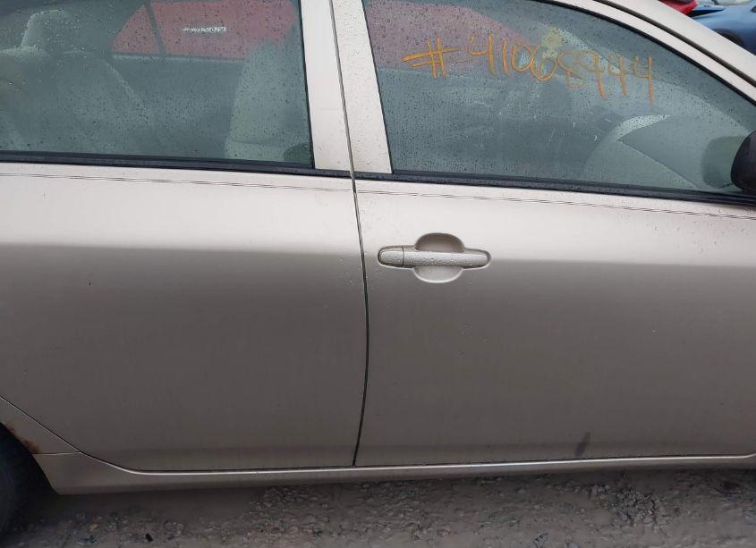 Photo 13 of 2010 Toyota Corolla LE (VIN 1NXBU4EE1AZ182144)