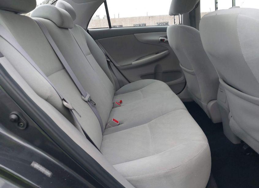 Photo 8 of 2010 Toyota Corolla LE (VIN 1NXBU4EE1AZ212047)