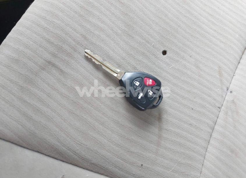 Photo 11 of 2010 Toyota Corolla LE (VIN 1NXBU4EE1AZ236591)