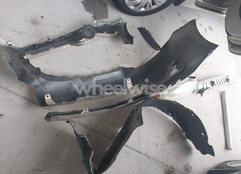 Photo 12 of 2010 Toyota Corolla LE (VIN 1NXBU4EE1AZ236591)