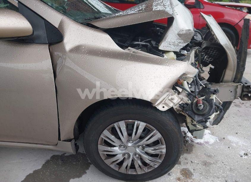 Photo 13 of 2010 Toyota Corolla LE (VIN 1NXBU4EE1AZ236591)