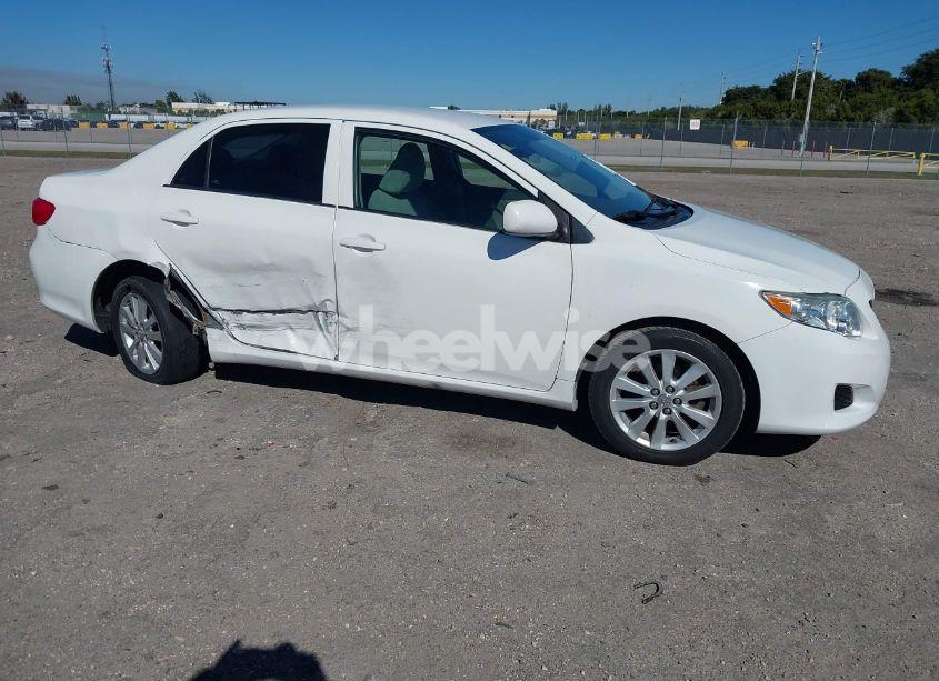 2010 Toyota Corolla LE (VIN 1NXBU4EE1AZ240706) main photo