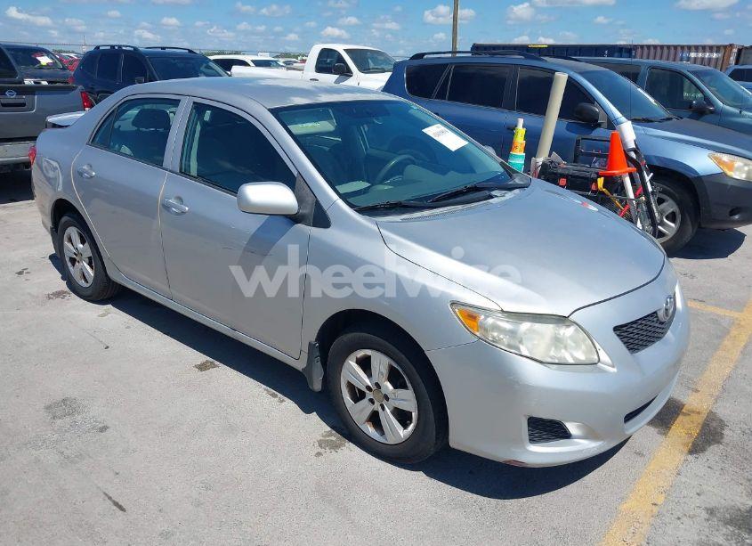 2010 Toyota Corolla LE (VIN 1NXBU4EE1AZ243279) main photo