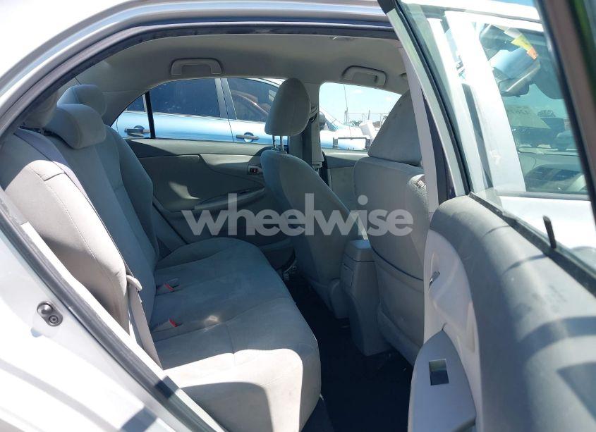 Photo 8 of 2010 Toyota Corolla LE (VIN 1NXBU4EE1AZ243279)