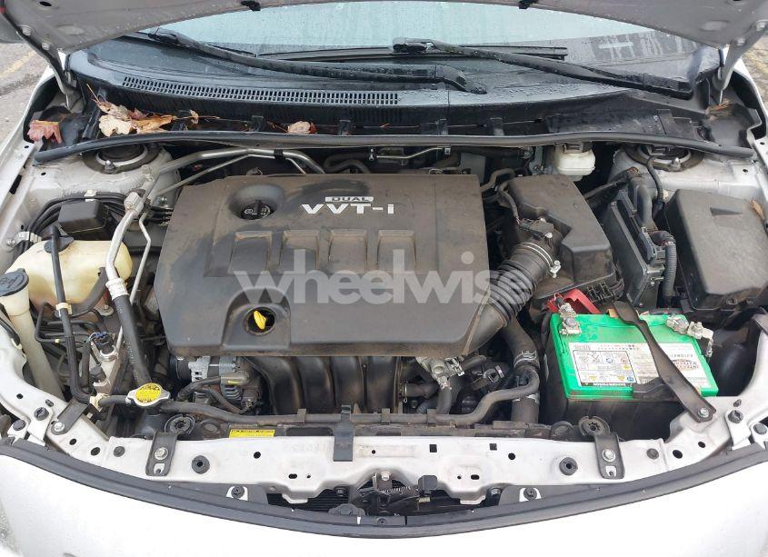 Photo 10 of 2010 Toyota Corolla S (VIN 1NXBU4EE1AZ252693)