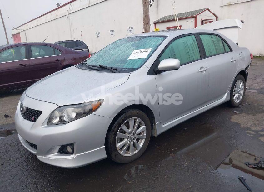 Photo 2 of 2010 Toyota Corolla S (VIN 1NXBU4EE1AZ252693)