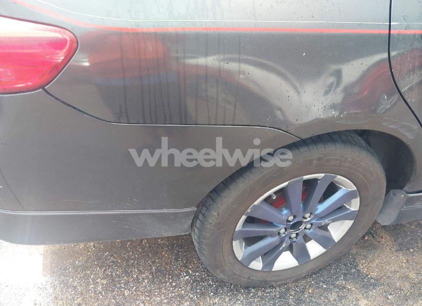 Photo 13 of 2010 Toyota Corolla S (VIN 1NXBU4EE1AZ265167)