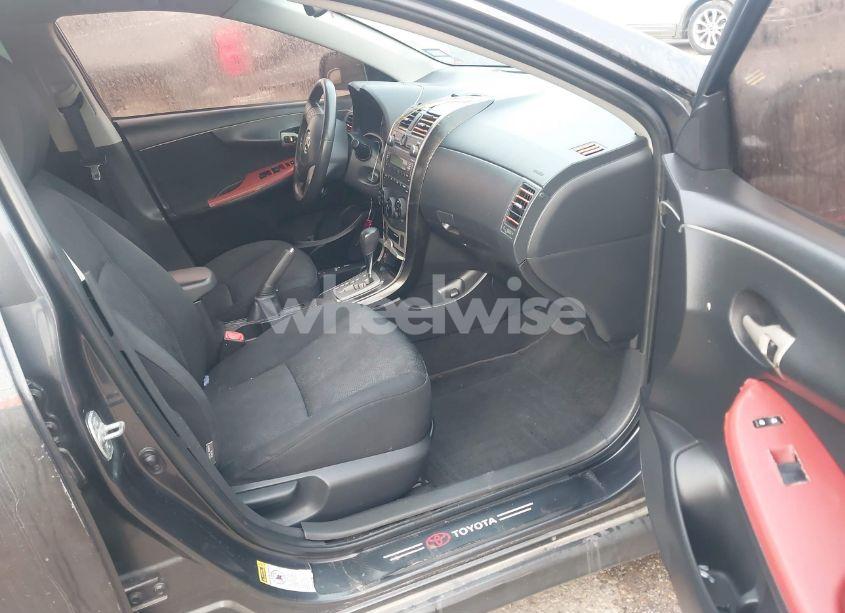 Photo 5 of 2010 Toyota Corolla S (VIN 1NXBU4EE1AZ265167)