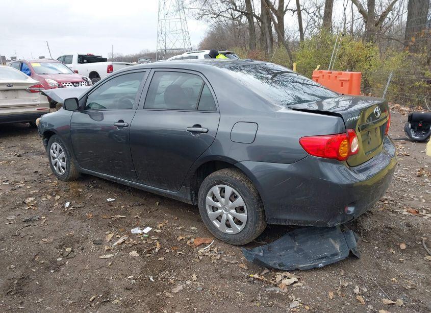 Photo 3 of 2010 Toyota Corolla LE (VIN 1NXBU4EE1AZ279943)