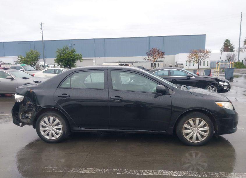Photo 13 of 2010 Toyota Corolla LE (VIN 1NXBU4EE1AZ307983)