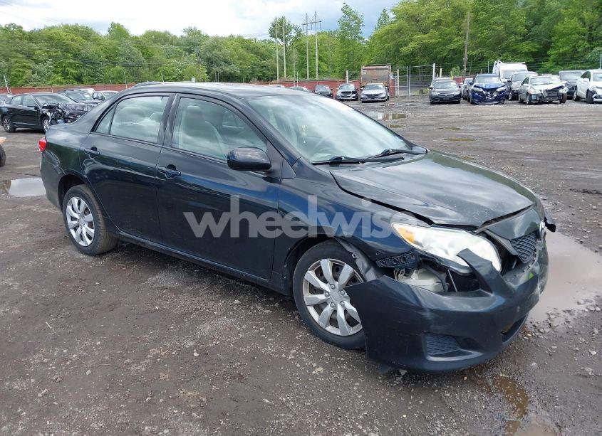 Photo 18 of 2010 Toyota Corolla LE (VIN 1NXBU4EE1AZ310432)