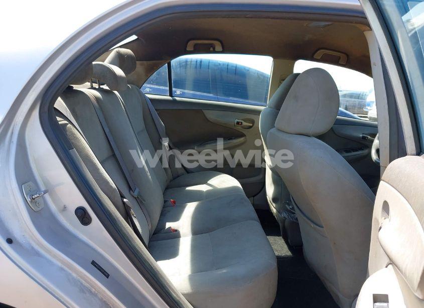 Photo 8 of 2010 Toyota Corolla LE (VIN 1NXBU4EE1AZ319230)