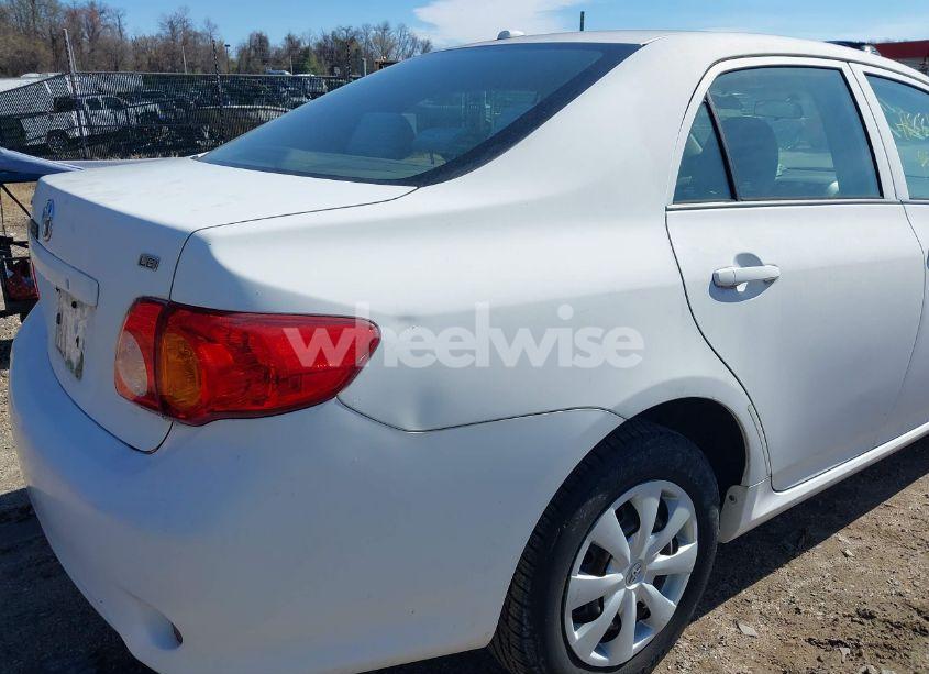 Photo 13 of 2010 Toyota Corolla LE (VIN 1NXBU4EE1AZ329000)