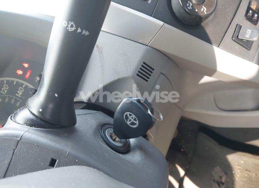 Photo 11 of 2010 Toyota Corolla LE (VIN 1NXBU4EE1AZ329286)