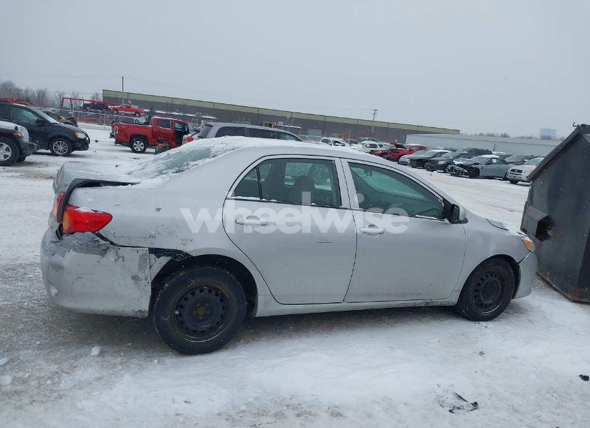 Photo 13 of 2010 Toyota Corolla LE (VIN 1NXBU4EE1AZ337131)