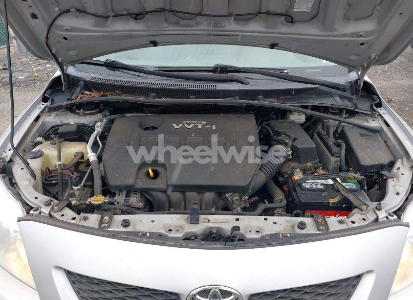 Photo 10 of 2010 Toyota Corolla LE (VIN 1NXBU4EE1AZ383932)