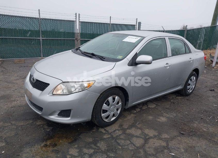 Photo 2 of 2010 Toyota Corolla LE (VIN 1NXBU4EE1AZ383932)