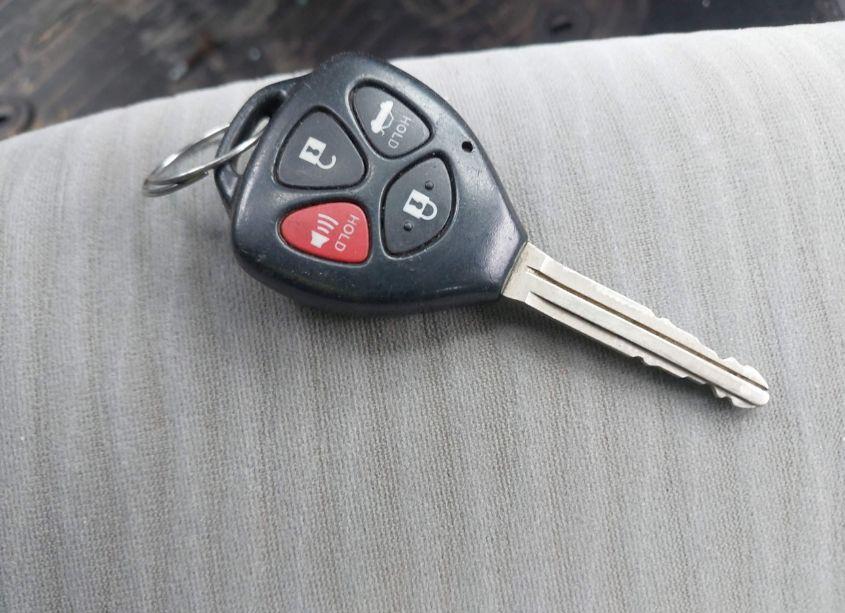 Photo 11 of 2010 Toyota Corolla LE (VIN 1NXBU4EE2AZ177969)