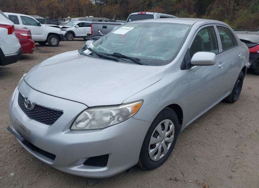 Photo 2 of 2010 Toyota Corolla LE (VIN 1NXBU4EE2AZ177969)