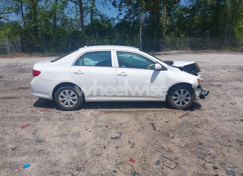 Photo 13 of 2010 Toyota Corolla LE (VIN 1NXBU4EE2AZ189121)