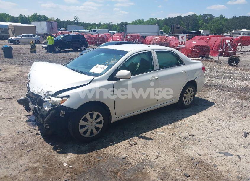 Photo 2 of 2010 Toyota Corolla LE (VIN 1NXBU4EE2AZ189121)