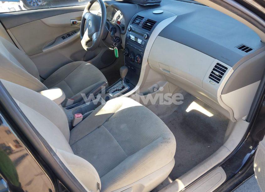 Photo 5 of 2010 Toyota Corolla LE (VIN 1NXBU4EE2AZ208752)